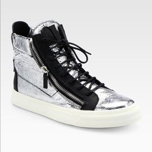 100% Authentic Giuseppe Zanotti Hightop Sneaker